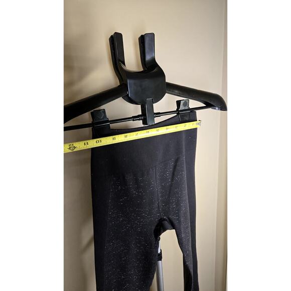 lululemon womens high rise leggings black sz 2/4 - Picture 4 of 7